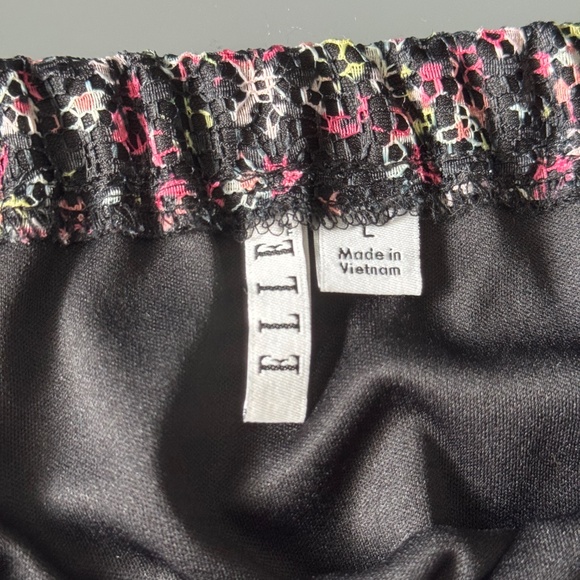 Elle pleated skirt - Picture 4 of 8